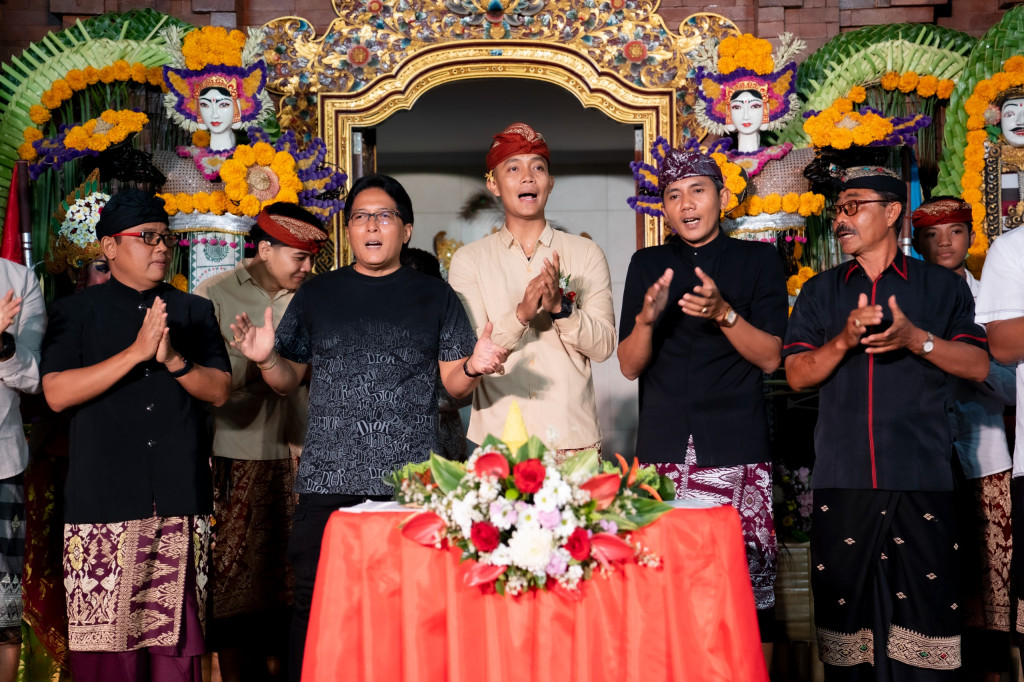 Hadiri HUT STT. Dipa Mandala, Banjar Ubung, Sempidi